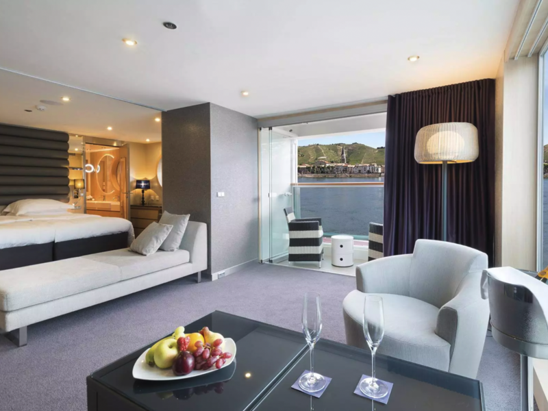 Royal One Bedroom Suite